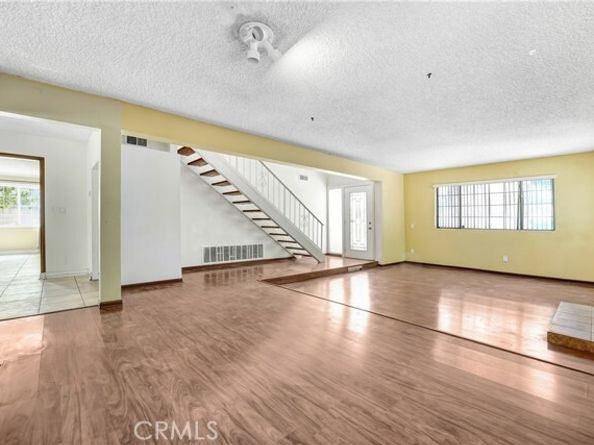 7428 Bothwell Rd, Reseda (los Angeles) CA 91335