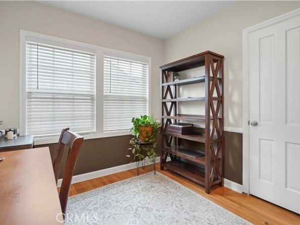 7656 Oak Park, Los Angeles CA 91406