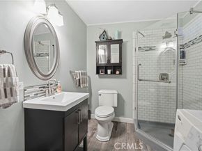 7656 Oak Park, Los Angeles CA 91406