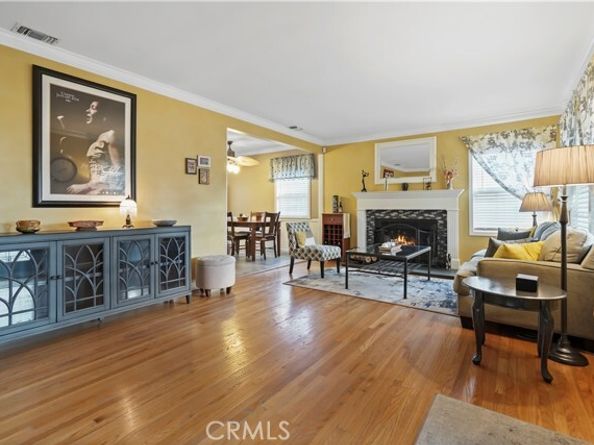 7656 Oak Park, Los Angeles CA 91406