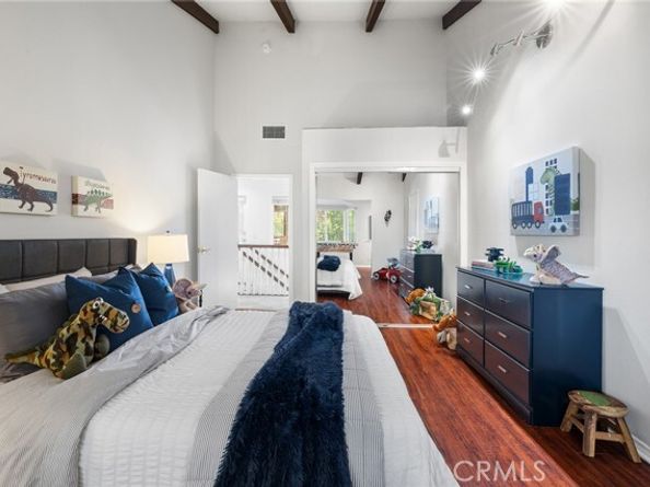 4115 Laurelgrove Avenue, Studio City (los Angeles) CA 91604