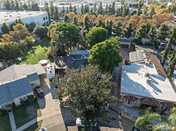 7807 Stansbury, Panorama City (los Angeles) CA 91402