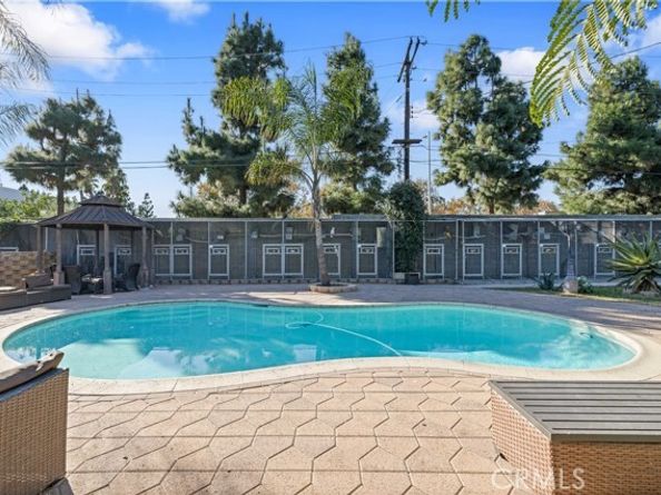 7807 Stansbury, Panorama City (los Angeles) CA 91402