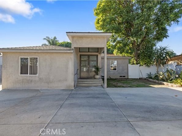 7807 Stansbury, Panorama City (los Angeles) CA 91402