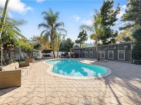 7807 Stansbury, Panorama City (los Angeles) CA 91402