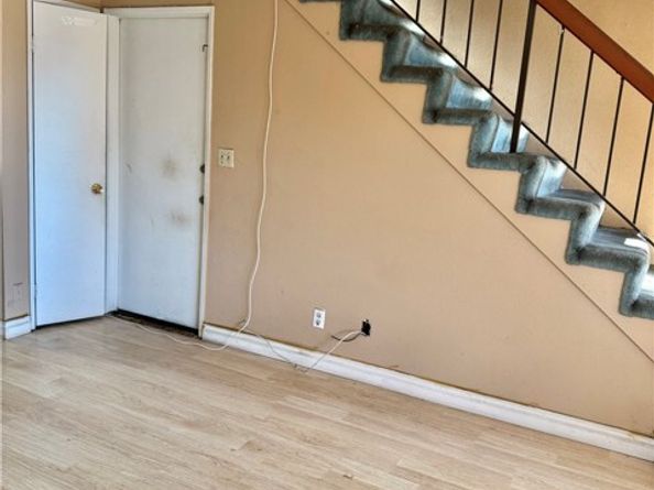 8745 Willis 107, Panorama City (los Angeles) CA 91402