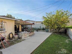 11474 Gladstone, Sylmar (los Angeles) CA 91342