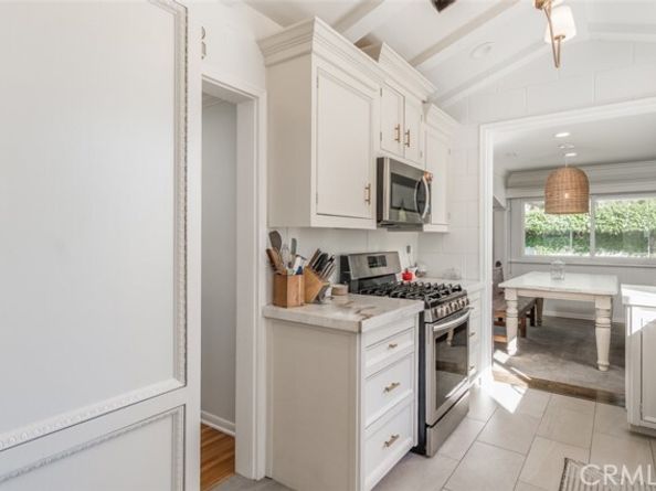 10444 Hayvenhurst, Granada Hills (los Angeles) CA 91344