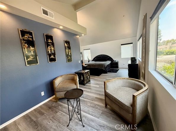 9213 Independence Way, North Hills (los Angeles) CA 91343