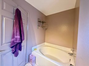 9213 Independence Way, North Hills (los Angeles) CA 91343