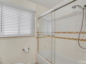 23232 Hartland, West Hills (los Angeles) CA 91307