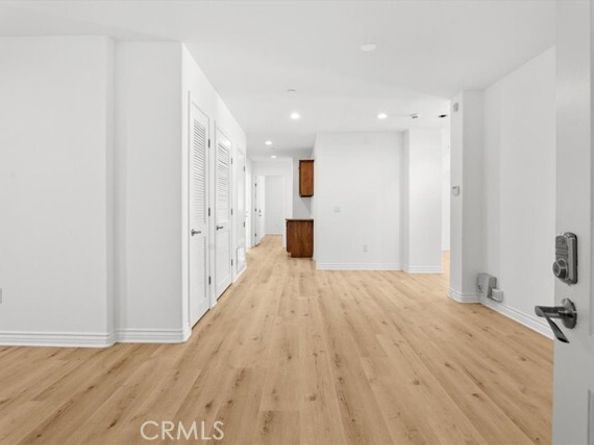 5305 Bellingham 304, Valley Village CA 91607