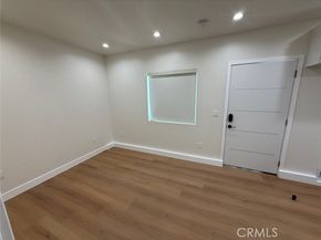 8100 Bellaire Avenue, North Hollywood (los Angeles) CA 91605