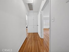 8100 Bellaire Avenue, North Hollywood (los Angeles) CA 91605