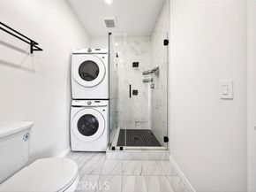 8100 Bellaire Avenue, North Hollywood (los Angeles) CA 91605