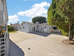 8100 Bellaire Avenue, North Hollywood (los Angeles) CA 91605