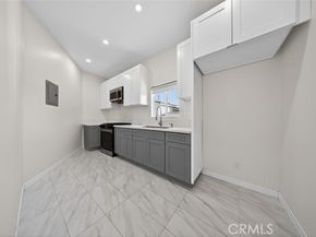 8100 Bellaire Avenue, North Hollywood (los Angeles) CA 91605