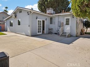 8100 Bellaire Avenue, North Hollywood (los Angeles) CA 91605