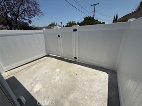 8100 Bellaire Avenue, North Hollywood (los Angeles) CA 91605