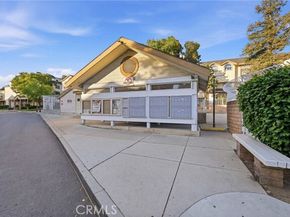 11150 Glenoaks Boulevard 43, Pacoima (los Angeles) CA 91331