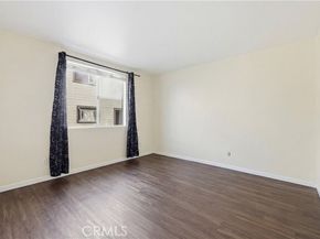 11150 Glenoaks Boulevard 43, Pacoima (los Angeles) CA 91331