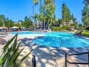 5525 Canoga Avenue 231, Woodland Hills (los Angeles) CA 91367