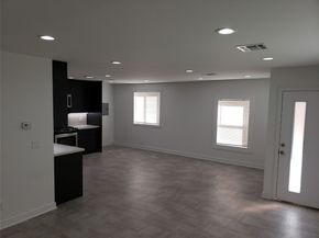 6550 Balboa, Van Nuys (los Angeles) CA 91406