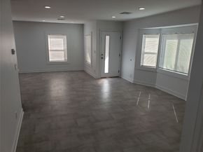 6550 Balboa, Van Nuys (los Angeles) CA 91406
