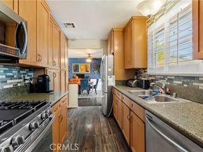 8540 Chimineas, Northridge (los Angeles) CA 91325