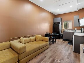8540 Chimineas, Northridge (los Angeles) CA 91325
