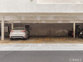 5652 Yolanda Avenue 7, Tarzana (los Angeles) CA 91356