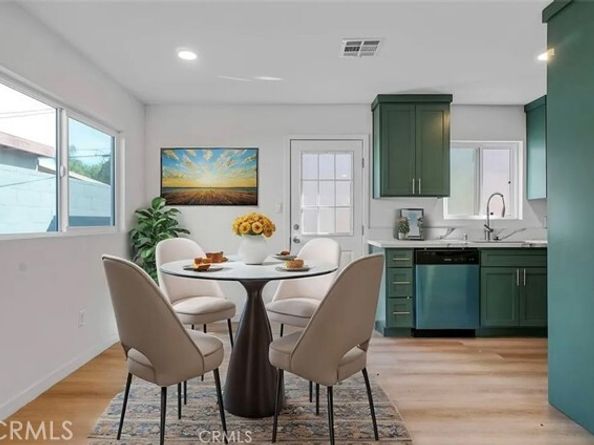 14320 Osborne, Panorama City (los Angeles) CA 91402