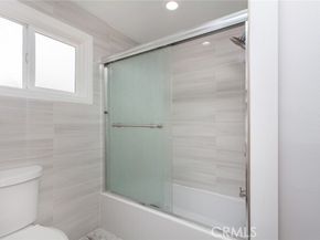 9502 Laurel Canyon, Arleta (los Angeles) CA 91331