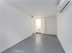 9502 Laurel Canyon, Arleta (los Angeles) CA 91331