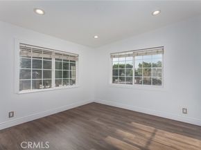 9502 Laurel Canyon, Arleta (los Angeles) CA 91331