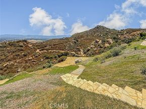 10200 Lilac, Chatsworth (los Angeles) CA 93063