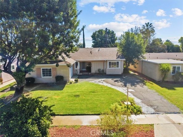 8518 Fullbright Avenue, Winnetka (los Angeles) CA 91306
