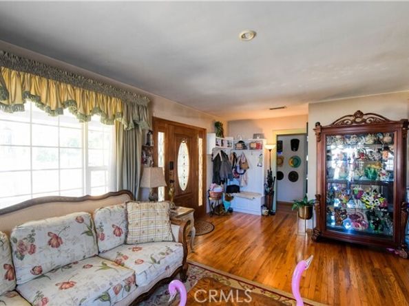 15058 Friar Street, Van Nuys (los Angeles) CA 91411