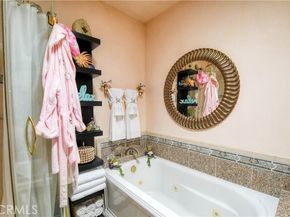 15058 Friar Street, Van Nuys (los Angeles) CA 91411