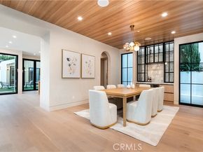 16749 Addison, Encino (los Angeles) CA 91436