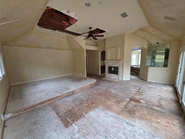 1 Shire, Laguna Hills CA 92679