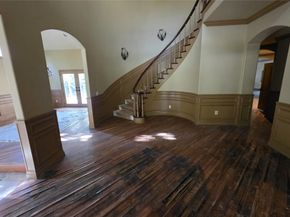 1 Shire, Laguna Hills CA 92679