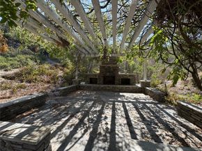 1 Shire, Laguna Hills CA 92679