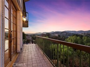9658 Wheatland Avenue, Sunland (los Angeles) CA 91040