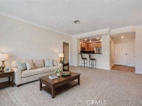 9610 Zelzah 301, Northridge (los Angeles) CA 91325