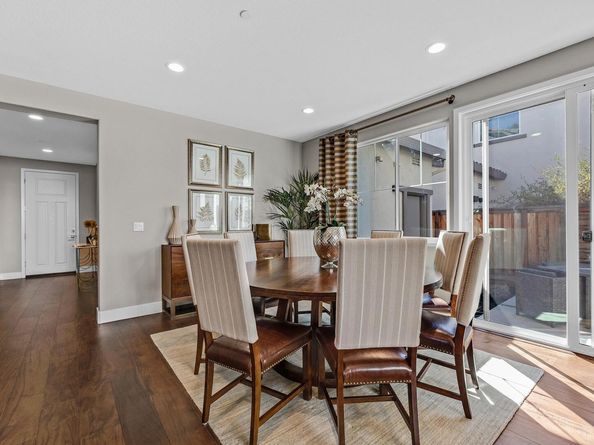 883 Barney Com, Livermore CA 94551