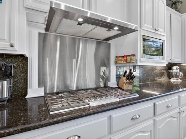 9003 Elk Dr, Clayton CA 94517