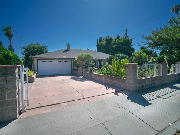 37621 Glenmoor Dr, Fremont CA 94536