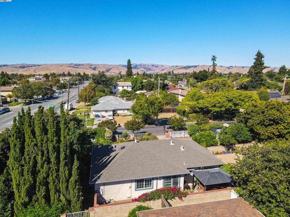37621 Glenmoor Dr, Fremont CA 94536