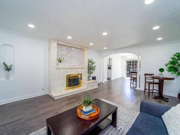 37621 Glenmoor Dr, Fremont CA 94536